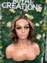 Load image into Gallery viewer, Body blonde and brown highlight wig
