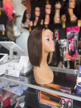 Load image into Gallery viewer, Blonde/27 money piece closure wig
